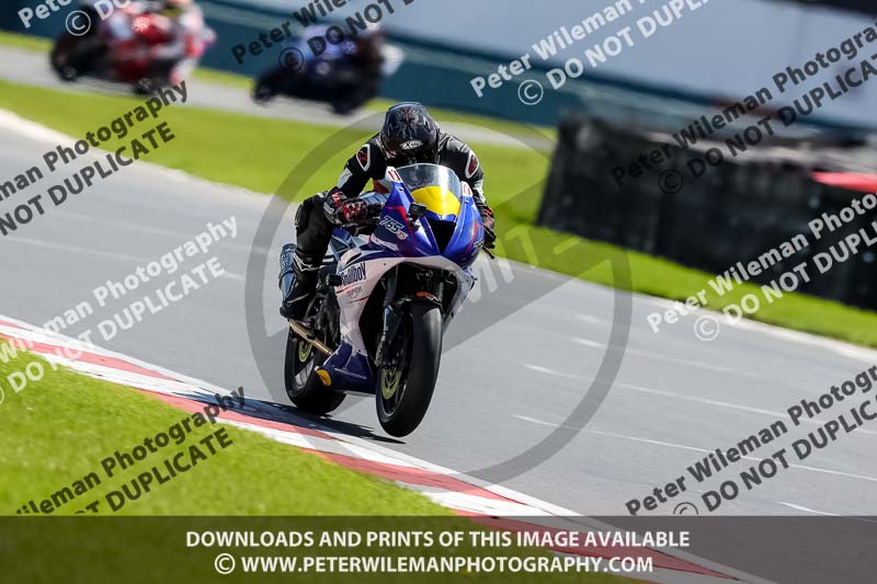 donington no limits trackday;donington park photographs;donington trackday photographs;no limits trackdays;peter wileman photography;trackday digital images;trackday photos